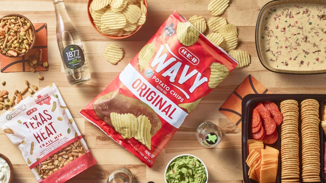 Wavy original chips, peanuts, trail mix, and guac