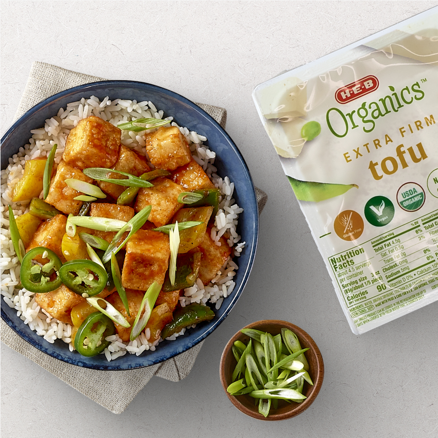 A dish made with H‑E‑B Organics Extra Firm Tofu and rice 